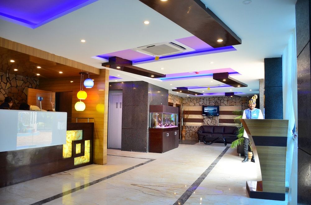 The Dolphin Palace 3