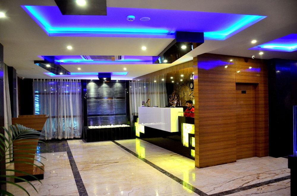 The Dolphin Palace 2