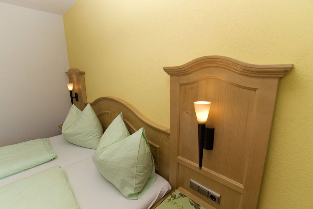 Gästehaus Alpenblick Lermoos 2