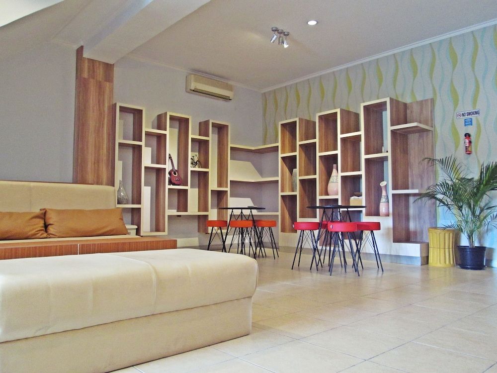 The Alley City Hotel 3