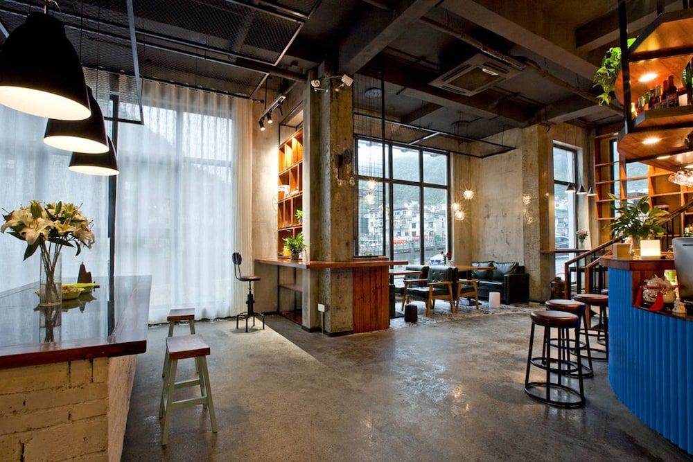 Zero Five One Seven Inn 2