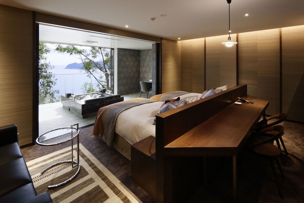 THE HIRAMATSU HOTELS & RESORTS ATAMI 3