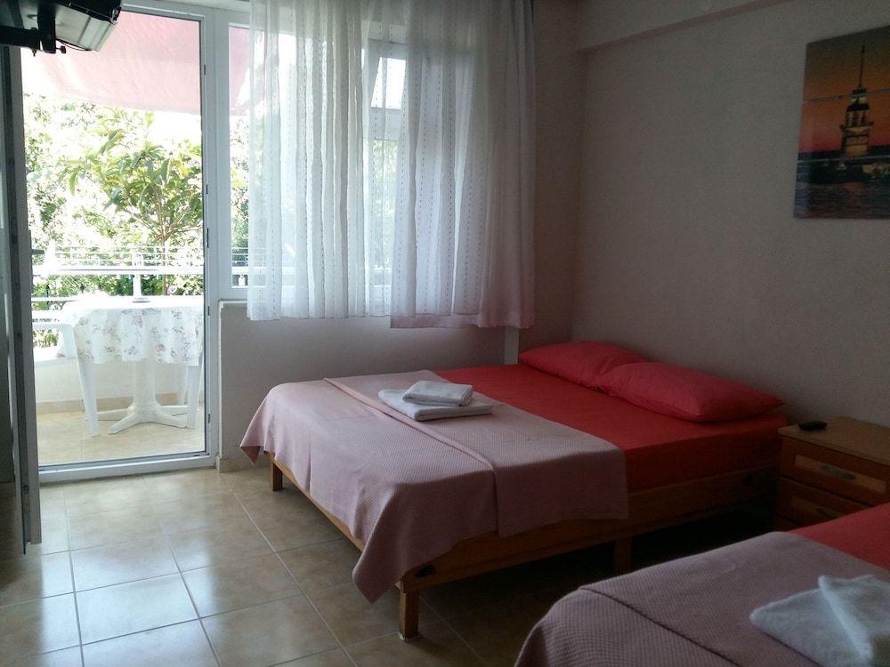 Kumba Green Garden Pansiyon 3