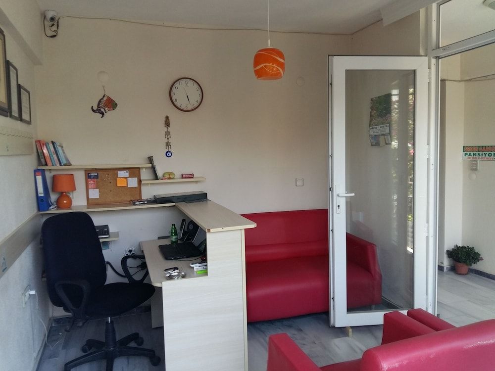 Kumba Green Garden Pansiyon 2