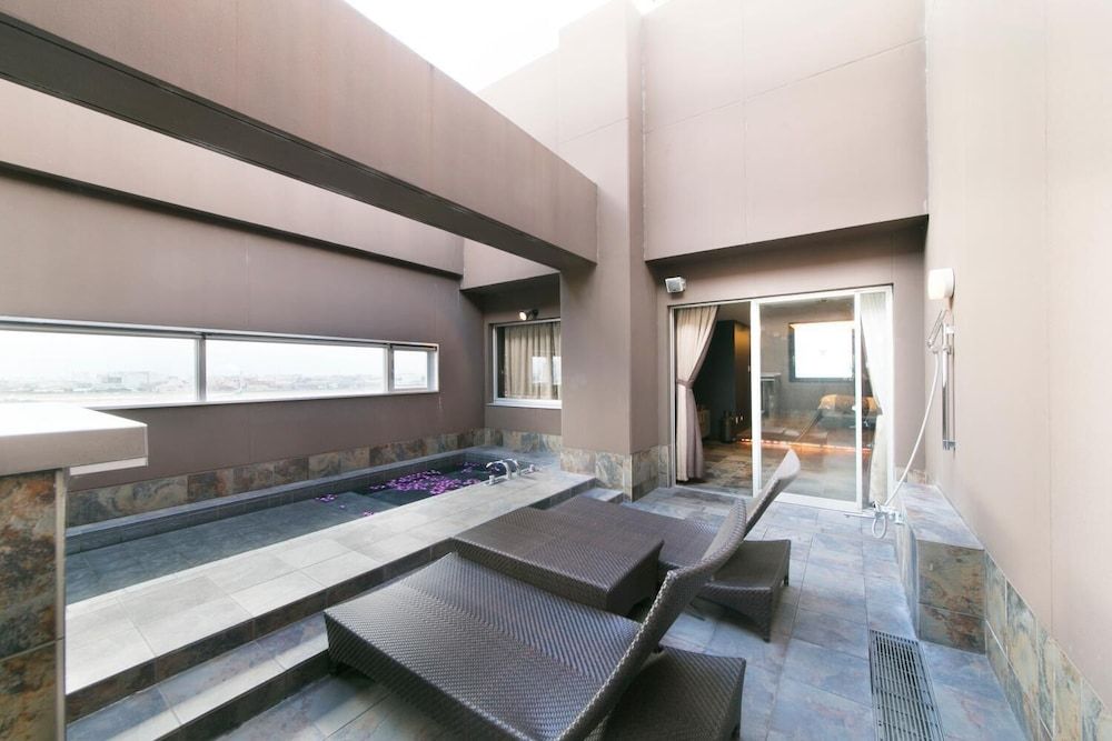 Hotel Lotus Toyonaka - Adults Only 2