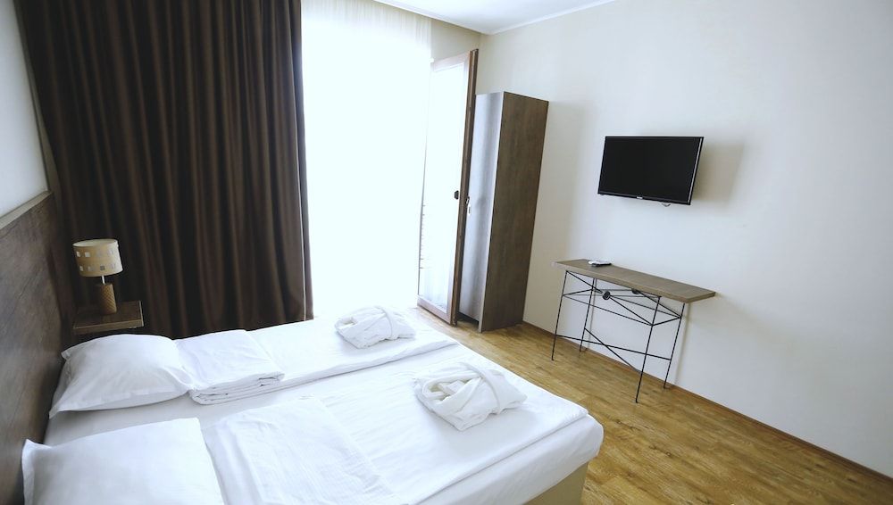 Hotel Homey Kobuleti 2