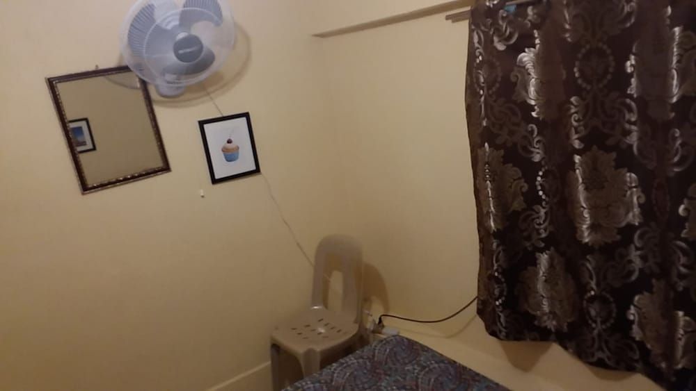 Despacito Rooms Near Airport 3 Despacito Rooms Near Airport 3