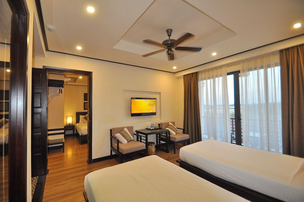 The Quin Riverside Villa 1