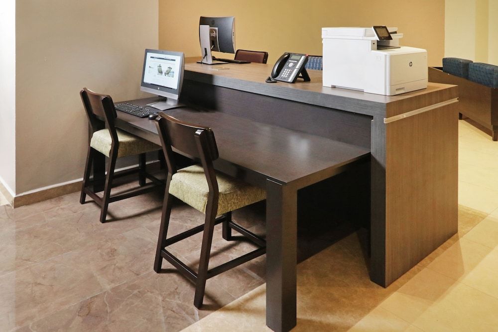 Holiday Inn Express Tuxpan 2