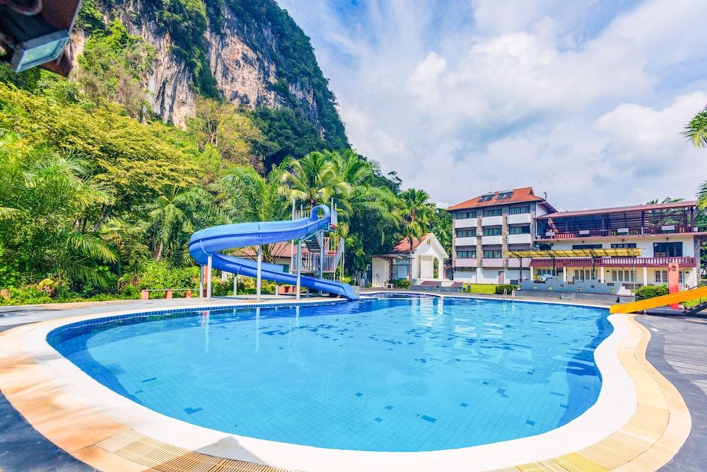OYO 392 P.n. Mountain Resort And The Cliff Villas