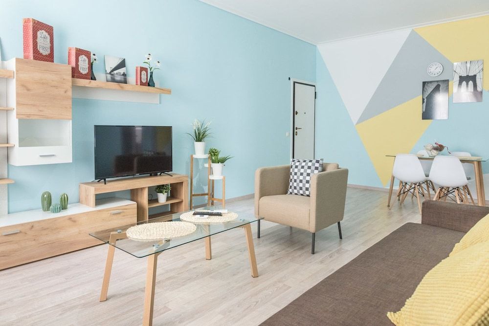 Syntagma Square Apartments by Livin Urbban 1