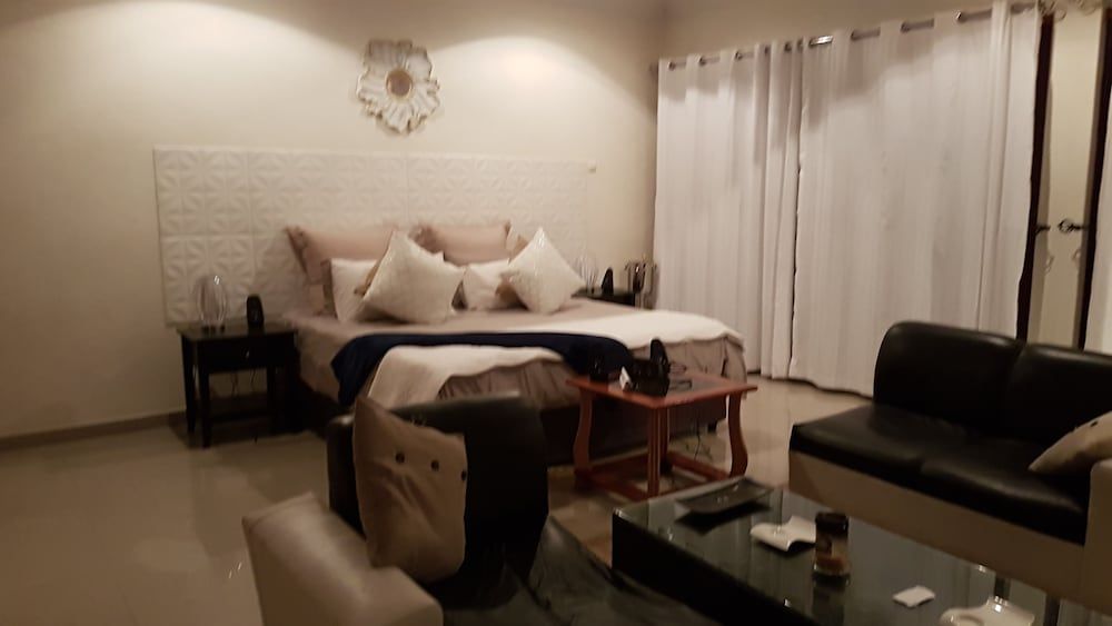 Catembe Beach Lodge 2