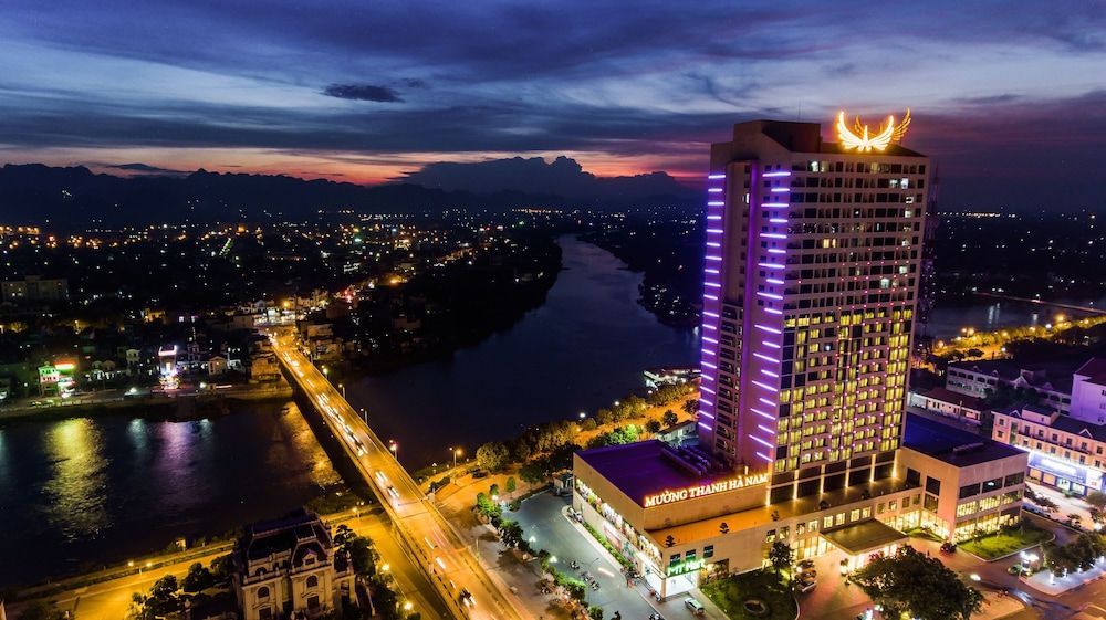 Muong Thanh Luxury Ha Nam Hotel 5 estrelas em Phủ Lý
