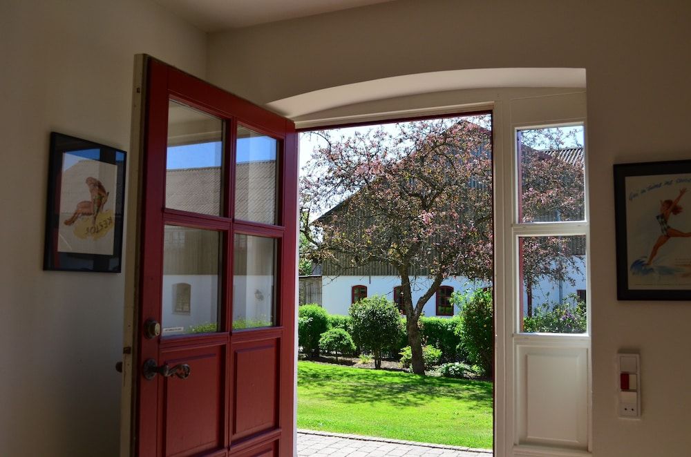 Als Kloster Bed & Breakfast 2