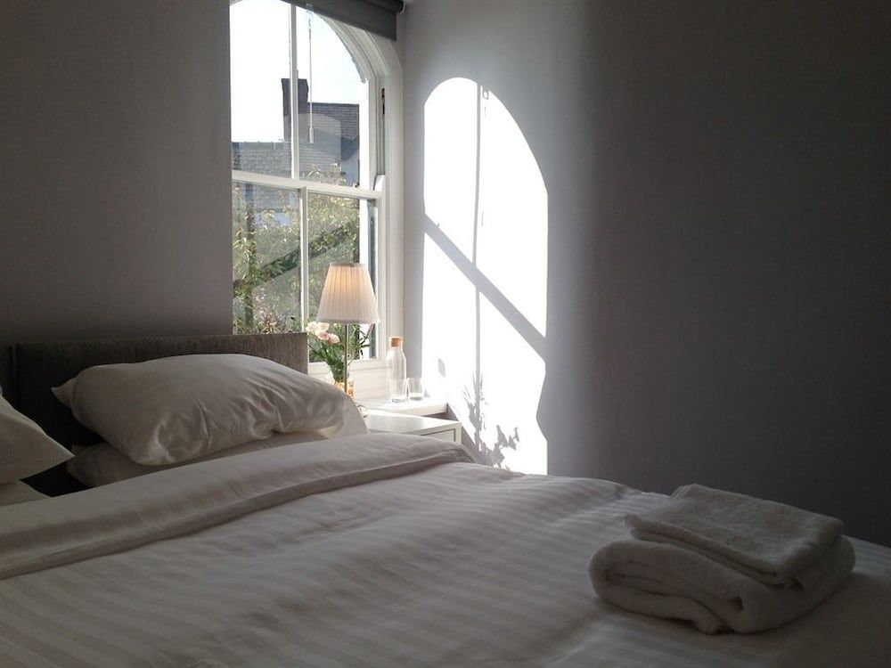 Ty Waldo Guest House 3