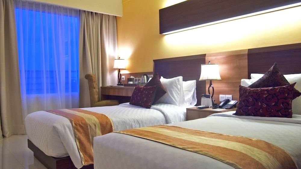 Sapphire Sky Hotel BSD City 3