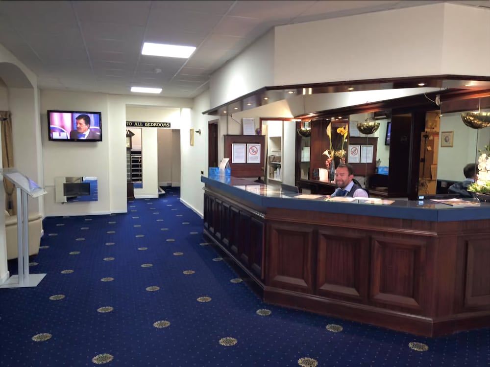 Milton Hilltop Hotel 2