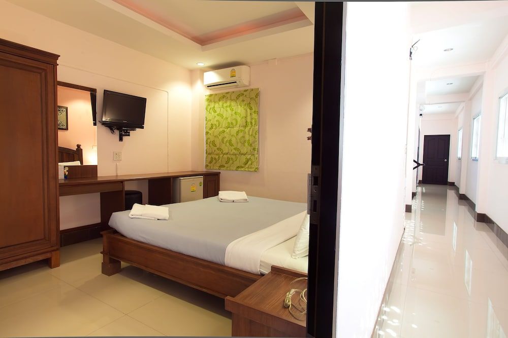 Baan Sutra Guesthouse 3