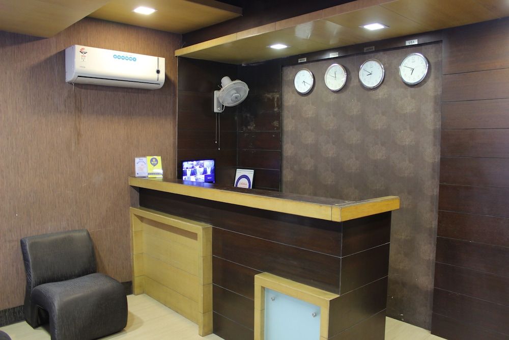 MOUNT RESIDENCY 2 MOUNT RESIDENCY 2