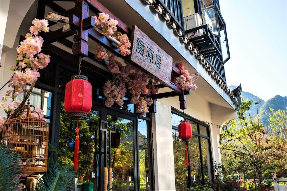 Secret Courtyard Resort Hotel