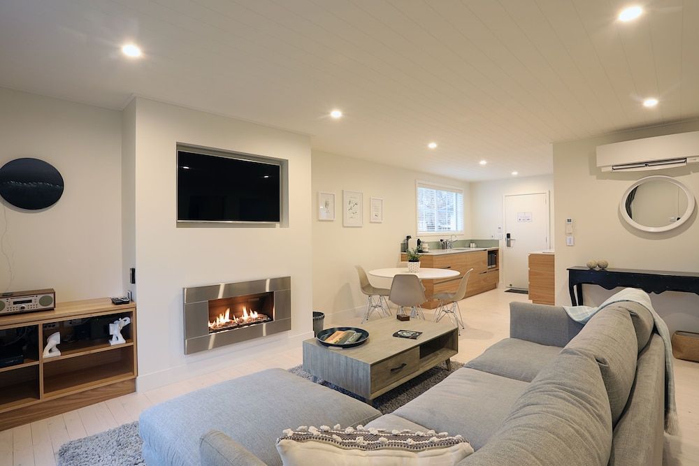 The Lodges at Transport World