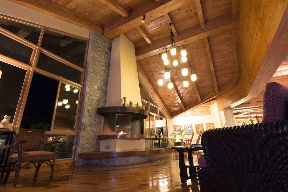 The Forest Lodge at Camp John Hay 3