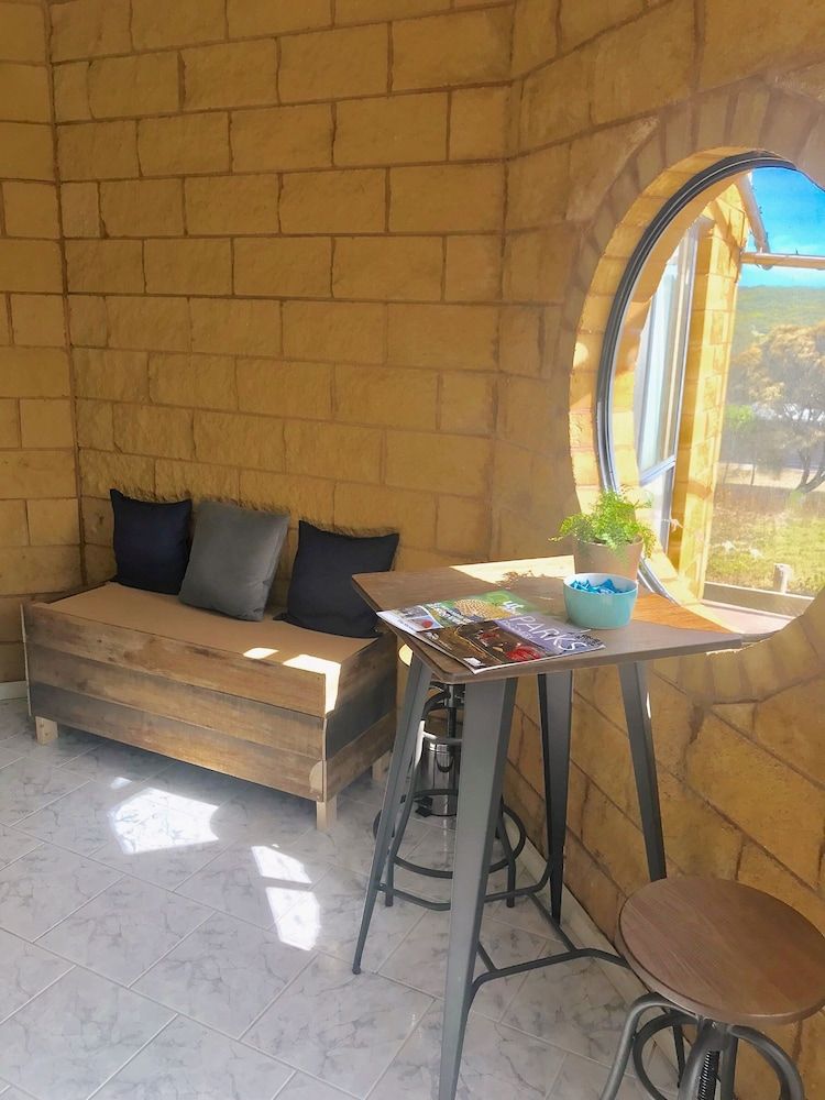 The 13th Apostle Backpackers 3