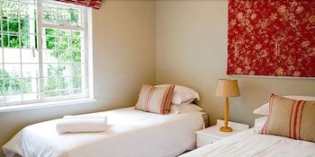 Laurel Cottage Self-catering Suites 2