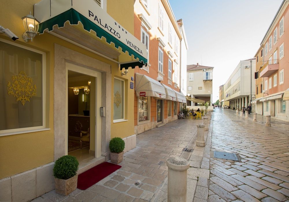 Palazzo Venezia 4 estrelas em Zadar