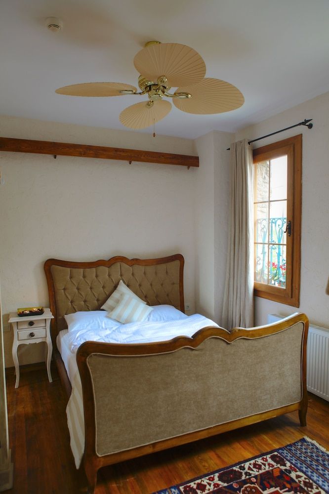 0bri Boutique hotel 2