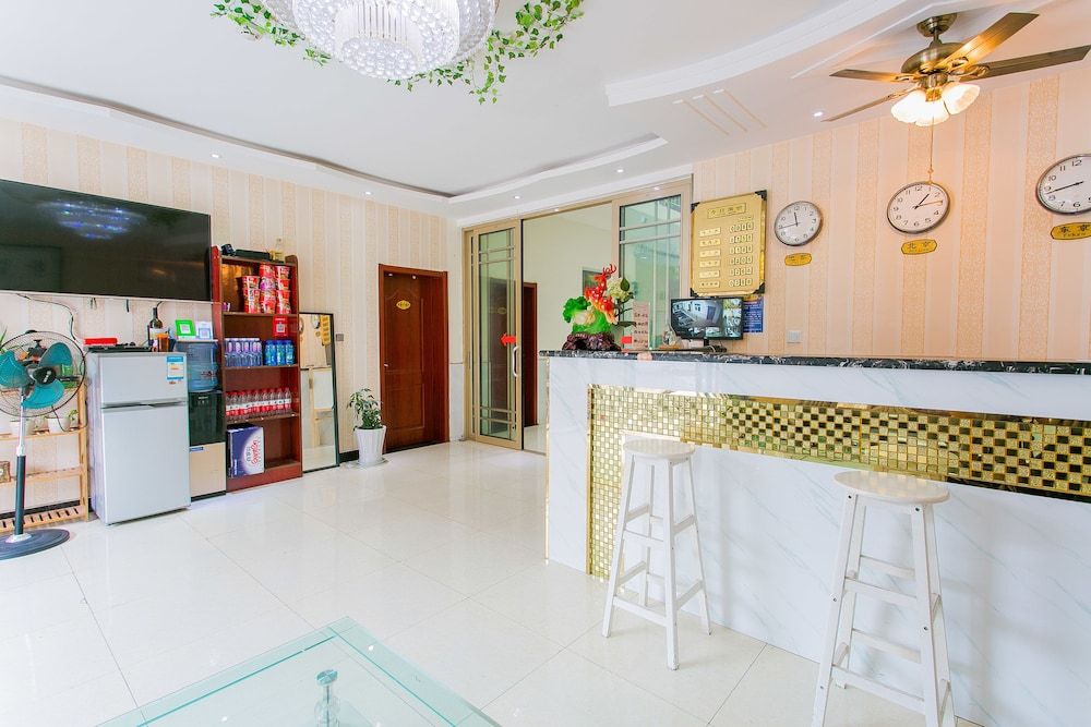 Hongrui Business Hotel Xi'an Airport 3