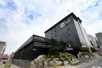 Orsay Business Hotel