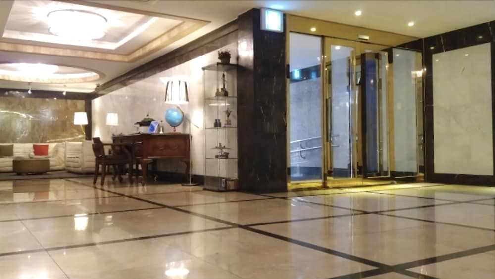 Orsay Business Hotel 3