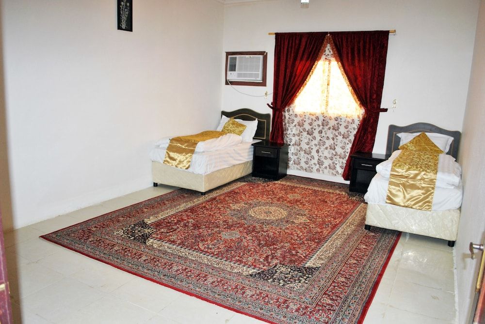 Al Eairy Furnished Apt Al Qunfudhah 3