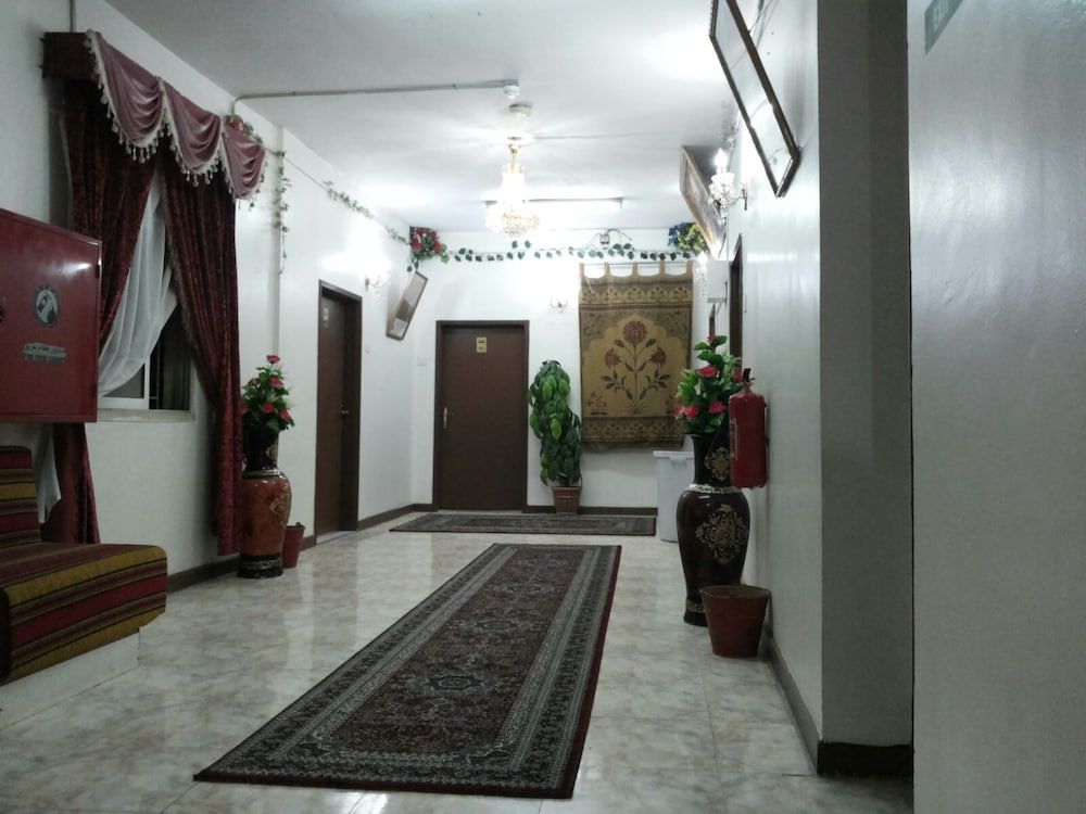 Al Eairy Furnished Apartments Al Ahsa 1 2