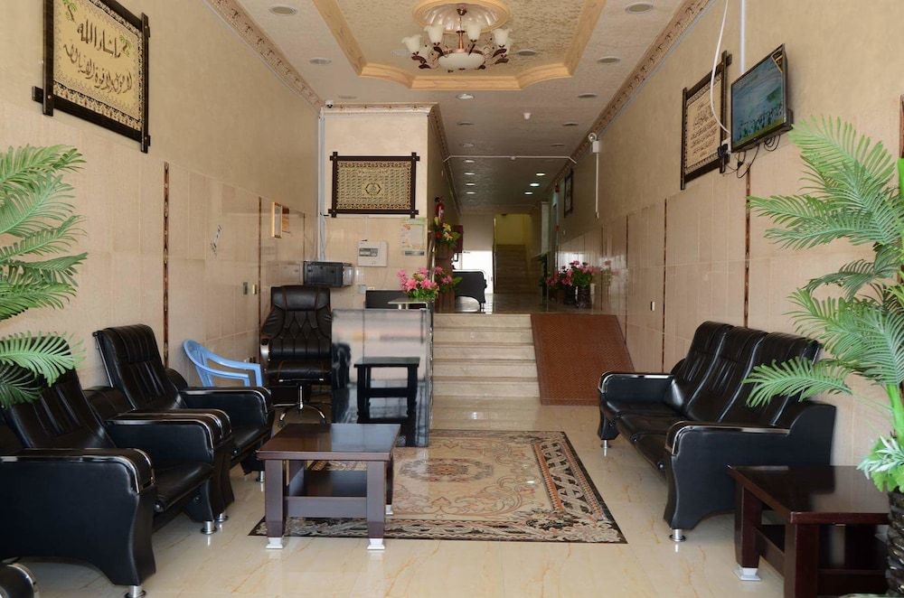 Al Eairy Furnished Apartments Nariyah 4 2