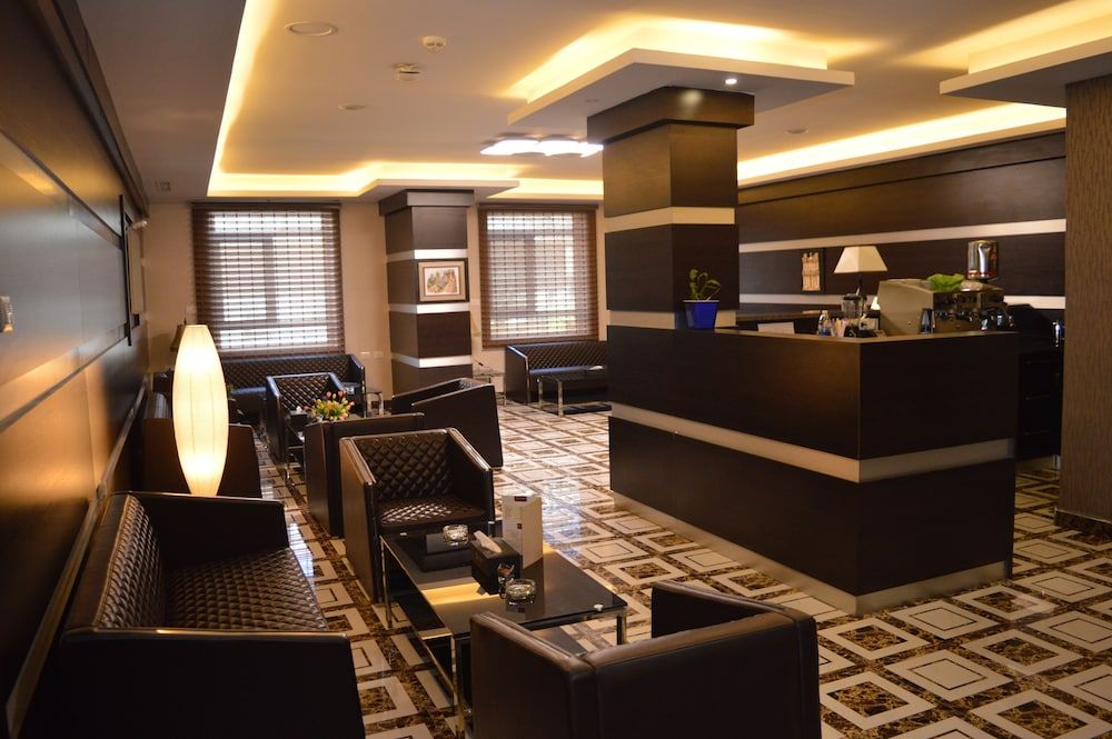 Tilal Almadina Hotel & Suites 2