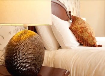 Historical Thomas Paine Hotel 2