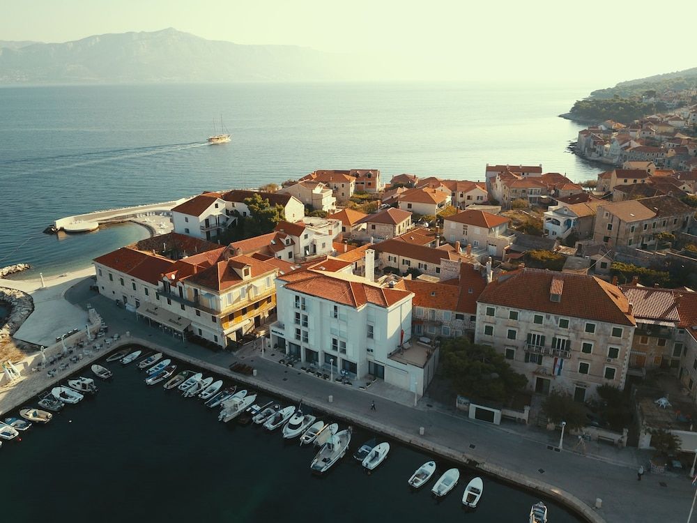 Hotel Vrilo 4 estrelas em Postira