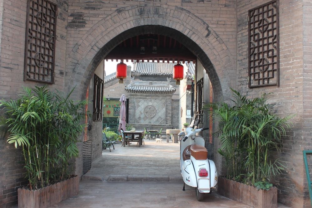 City Wall Old House.Ji Residence 3