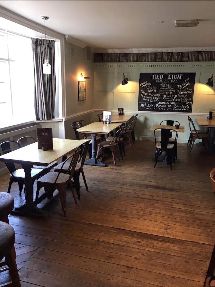 The Red Lion Coleshill 2