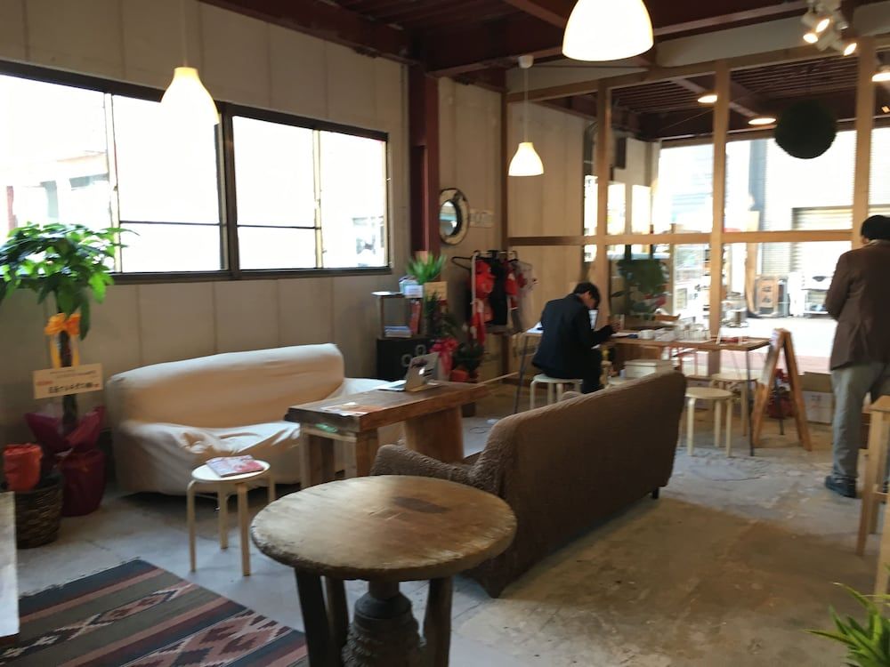 fan ABURATSU Sports Bar & Hostel 3