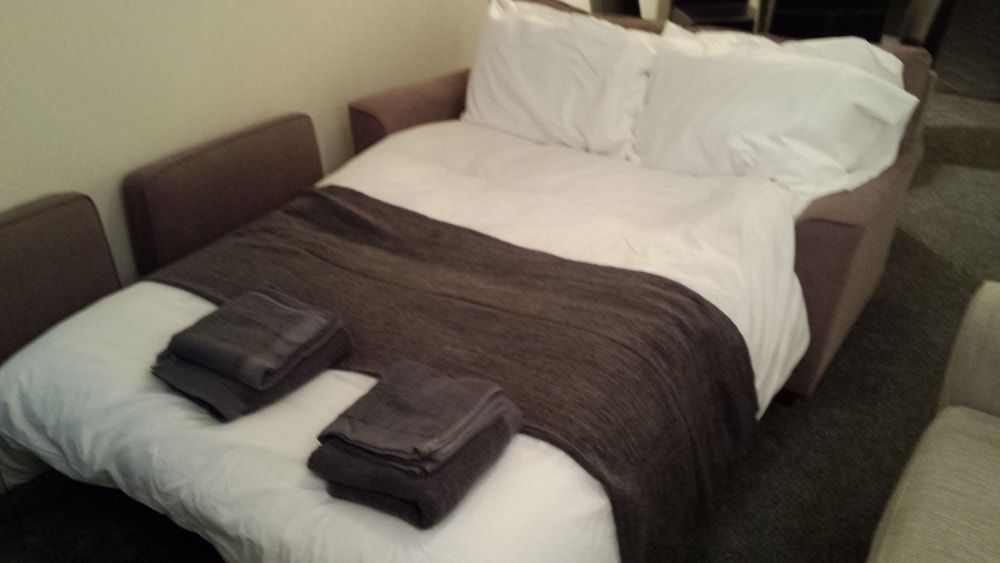 Pacific Quay Apartment 2