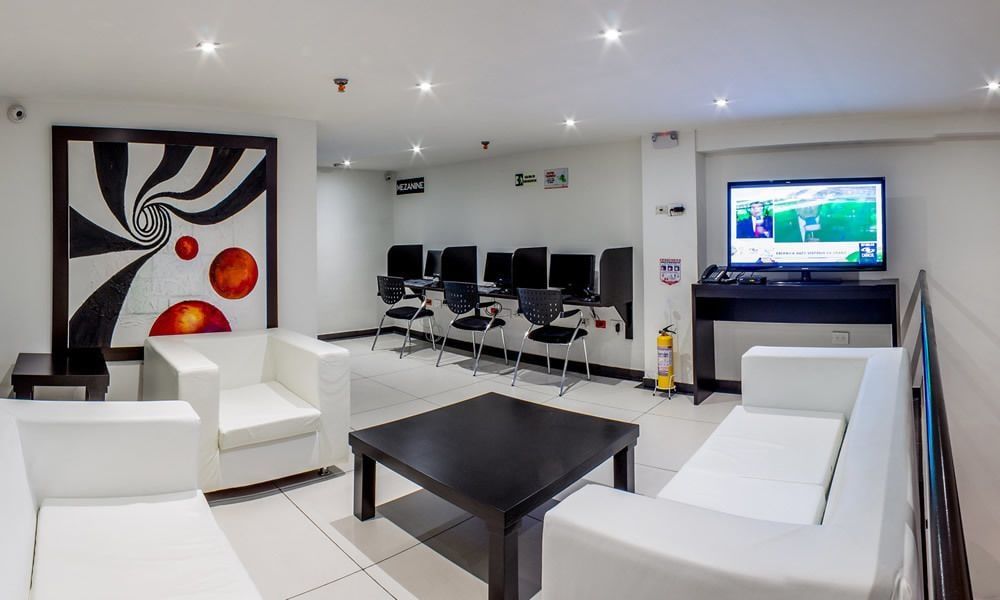 Hotel Metropolitano 2