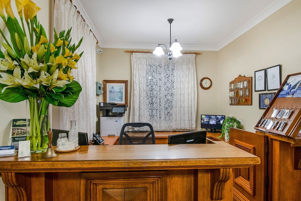 Richmond Motor Inn 2