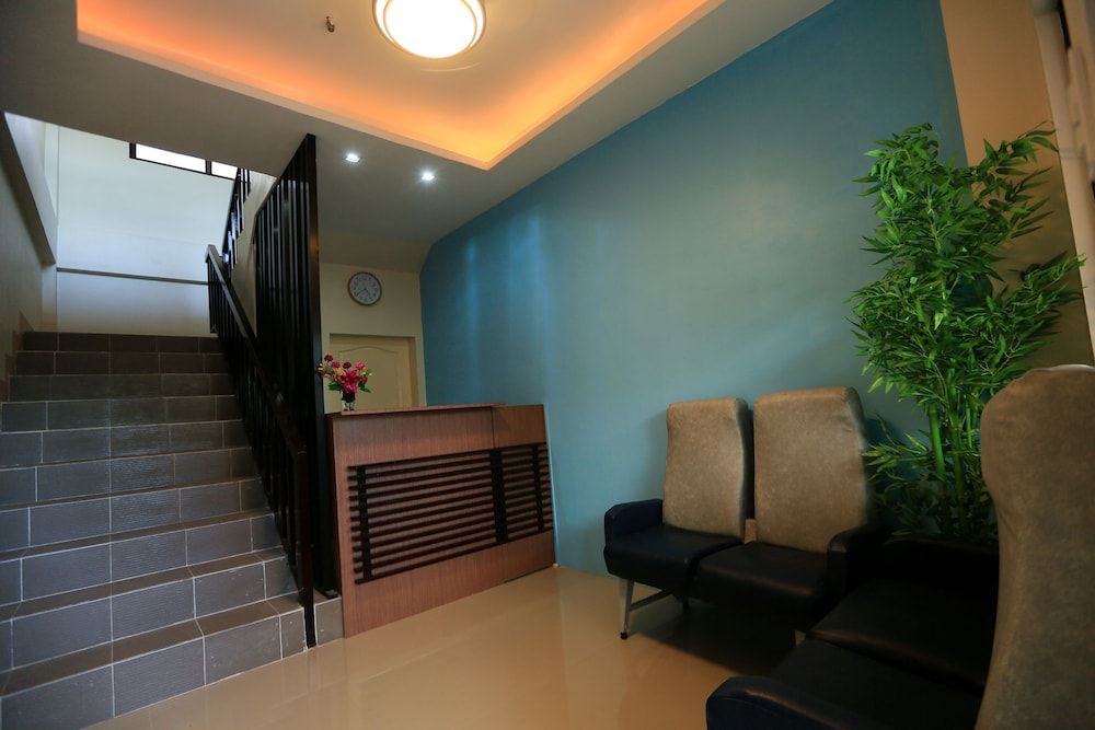 AEROSTOP HOTEL & RESTAURANT 2 AEROSTOP HOTEL & RESTAURANT 2