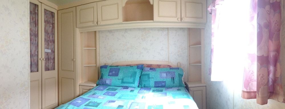 Ayres Rock Hostel & Campsite 3