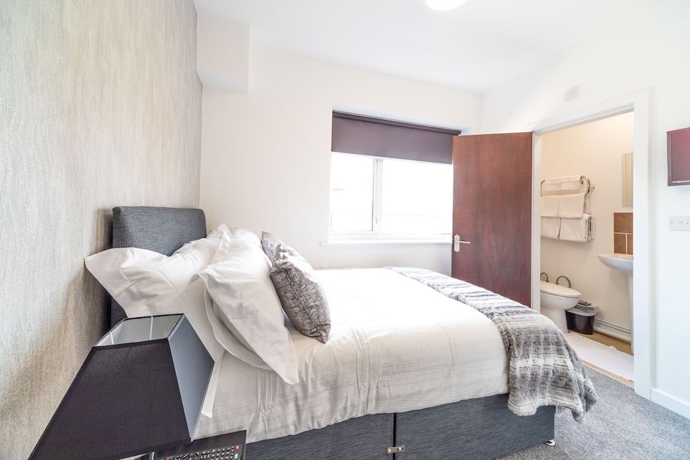 Kirks Korner Hotel 3