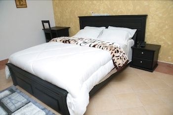 Samanene Beach Hotel 3