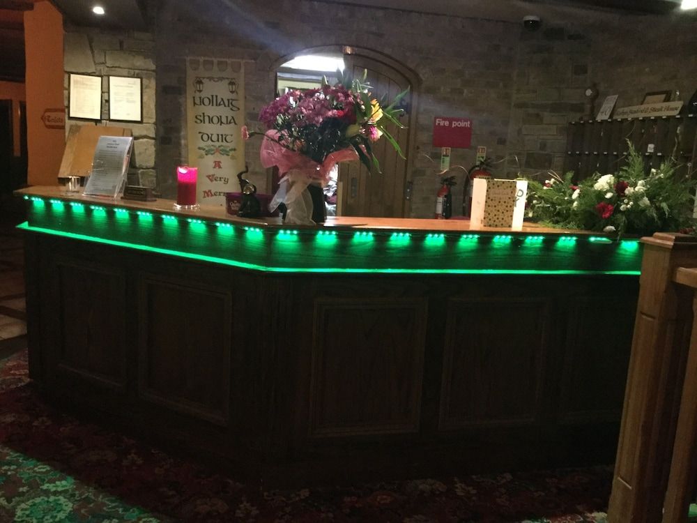 The Lanterns Hotel 3